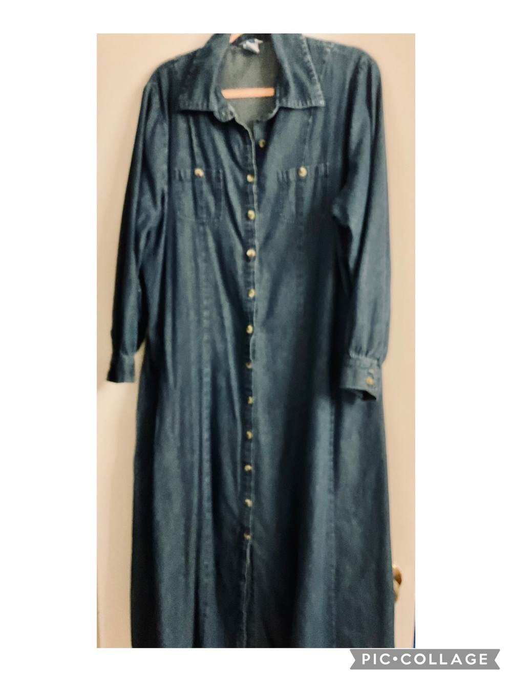 🌷 Classic Midi Denim Dress